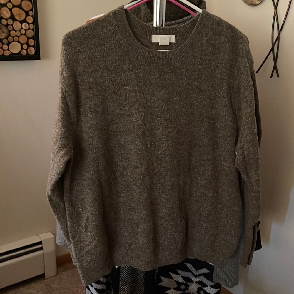 H&M Cozy Crewneck Sweater Size L